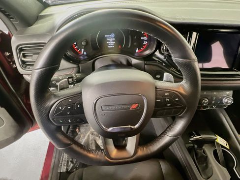 Used 2023 Dodge Durango GT w/ Blacktop Package AWD/4WD image 11
