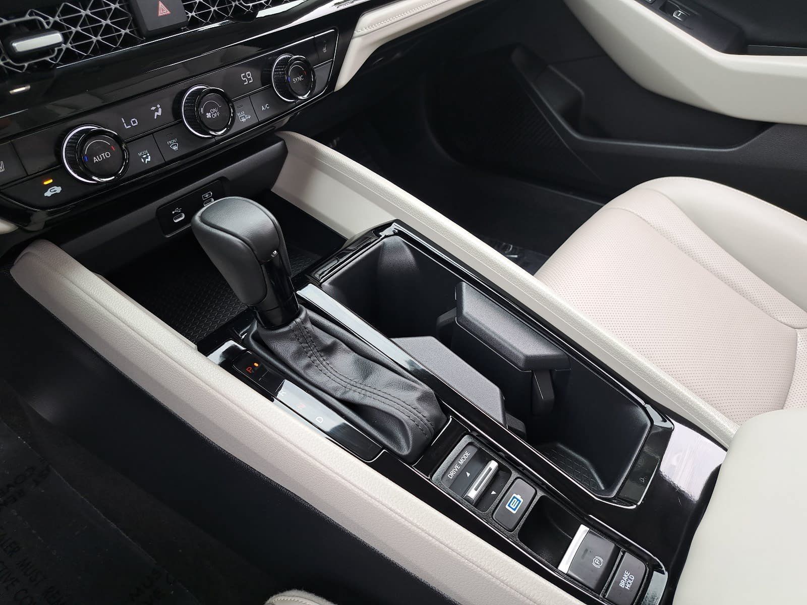 Used 2023 Honda Accord EX-L image 27