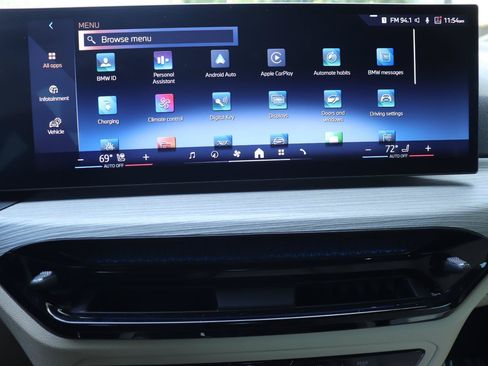 Used 2025 BMW i4 eDrive40 w/ Premium Package RWD image 38