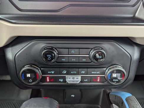Used 2021 Ford Bronco Wildtrak AWD/4WD image 28