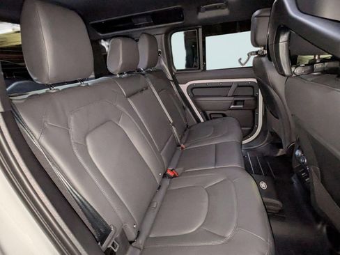 New 2026 Land Rover Defender 110 X-Dynamic SE AWD/4WD image 29
