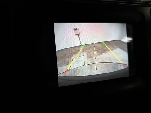 Used 2020 Jeep Cherokee Latitude Plus image 14