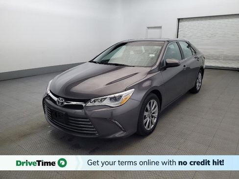 Used 2015 Toyota Camry XLE image 1