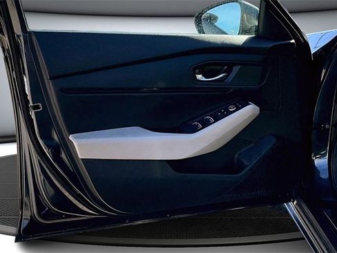 Used 2024 Honda Accord EX image 19