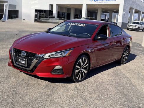 Used 2020 Nissan Altima 2.5 SR image 7
