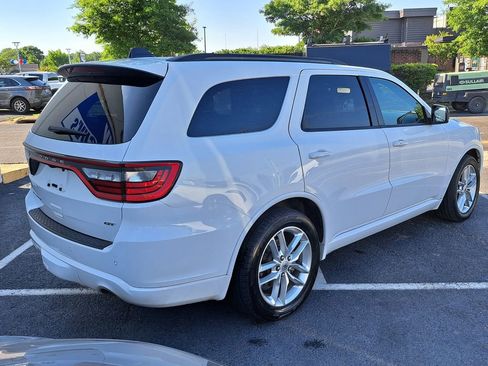 Used 2024 Dodge Durango GT RWD image 6