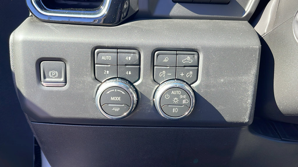 New 2026 GMC Sierra 1500 Denali AWD/4WD image 23
