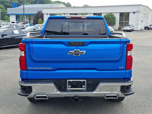 Used 2025 Chevrolet Silverado 1500 LT AWD/4WD image 5