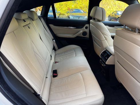 Used 2019 BMW X6 xDrive35i w/ M Sport Package image 30