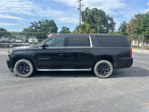Used 2015 Chevrolet Suburban LT w/ Max Trailering Package RWD image 2
