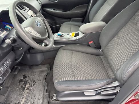Used 2017 Nissan Leaf S image 15