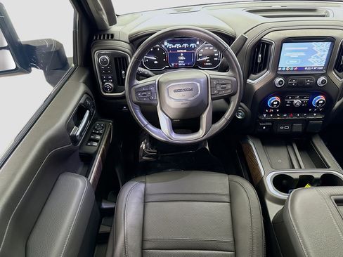 Used 2022 GMC Sierra 3500 Denali AWD/4WD image 24