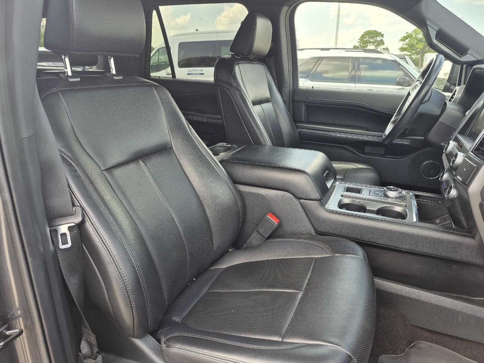Used 2021 Ford Expedition Max XLT RWD image 12