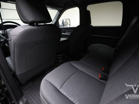New 2026 RAM 3500 Tradesman AWD/4WD image 9
