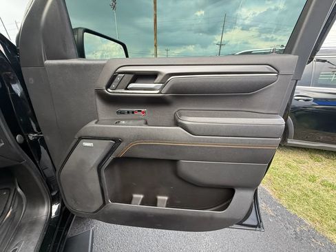 Used 2023 GMC Sierra 1500 AT4 w/ Technology Package AWD/4WD image 22