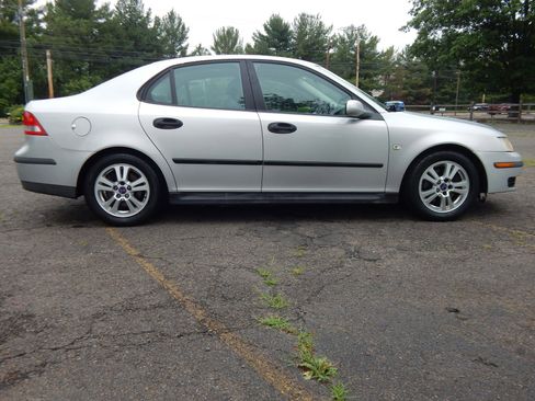 Used 2005 Saab 9-3 Linear image 5