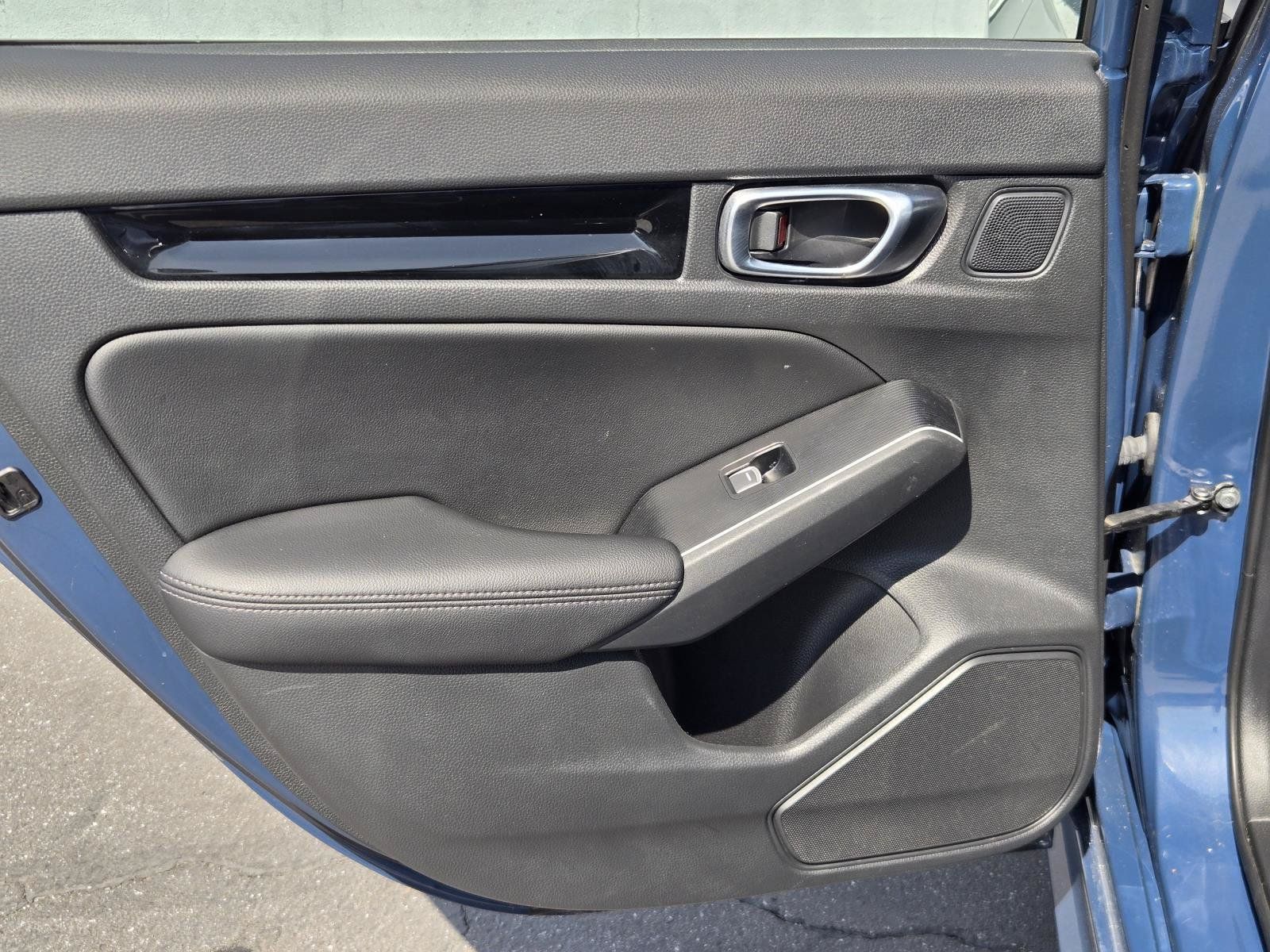 Used 2025 Honda Civic Sport Touring image 26