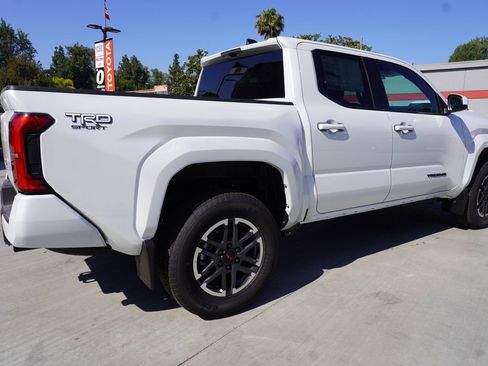 New 2026 Toyota Tacoma TRD Sport RWD image 4
