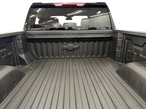 Used 2023 Chevrolet Silverado 1500 RST image 25