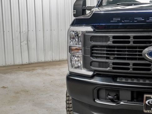 Used 2024 Ford F350 XL AWD/4WD image 44
