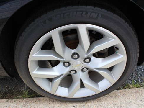 Used 2019 Chevrolet Impala Premier image 5