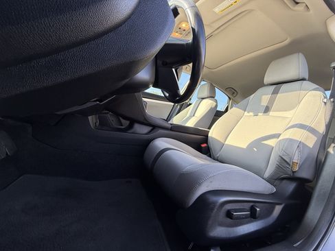 Used 2020 Honda Civic EX image 17