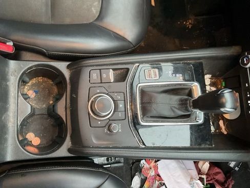 Used 2020 MAZDA CX-5 Touring image 15