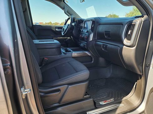 Used 2021 Chevrolet Silverado 1500 LT Trail Boss w/ Convenience Package II AWD/4WD image 13
