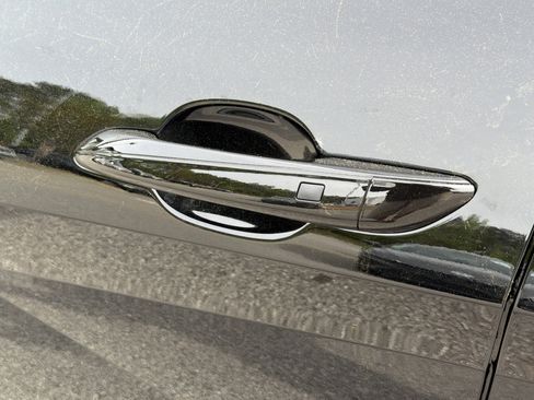 New 2026 Hyundai Elantra Limited FWD image 30