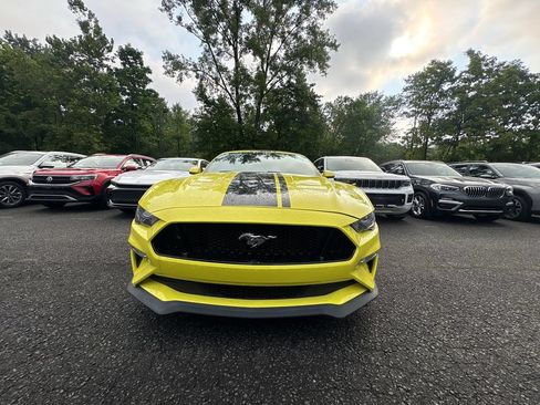 Used 2021 Ford Mustang GT Premium w/ GT Performance Package RWD image 3