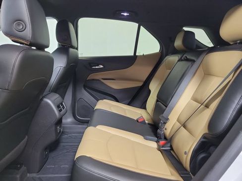 Used 2024 Chevrolet Equinox Premier w/ LPO, Floor Liner Package FWD image 28