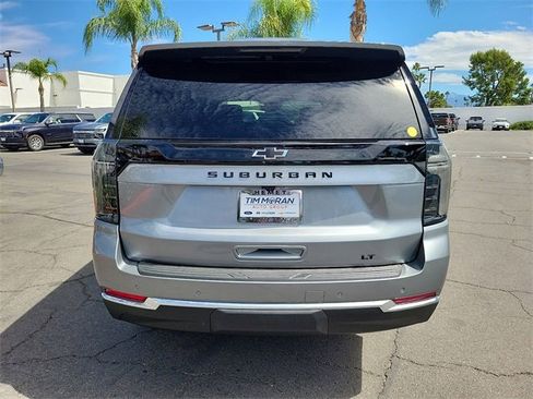 New 2025 Chevrolet Suburban LT w/ Comfort Package image 21