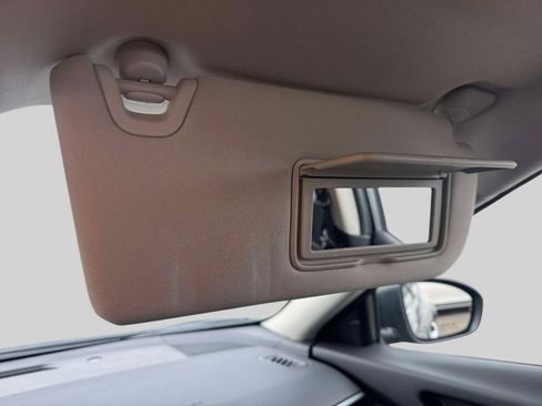 Used 2025 Nissan Altima 2.5 S image 30