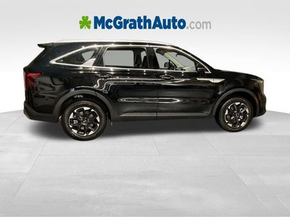 New 2026 Kia Sorento S w/ S Panoramic Sunroof Package