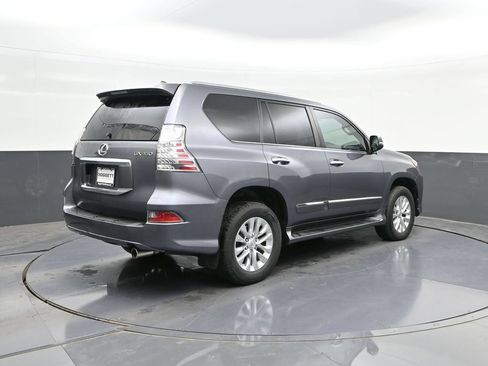 Used 2018 Lexus GX 460 AWD/4WD image 11