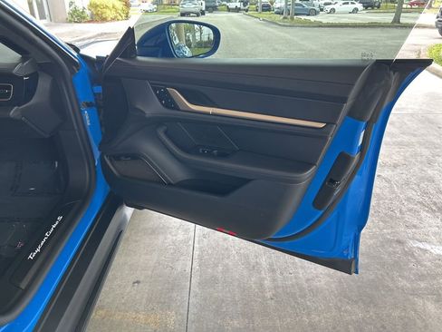 Used 2022 Porsche Taycan Turbo S w/ Premium Package image 30