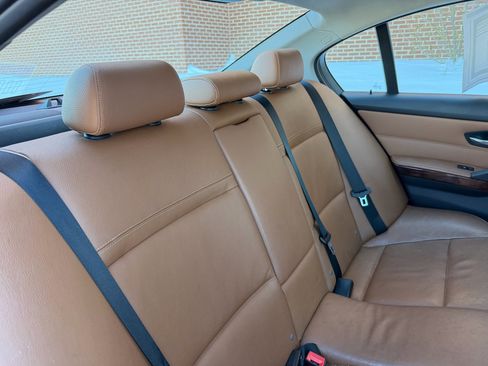 Used 2011 BMW 328i xDrive Sedan image 31