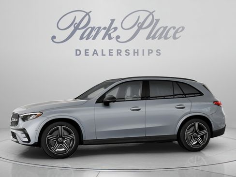 Certified 2026 Mercedes-Benz GLC 300 image 4