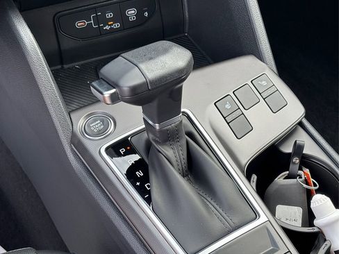 New 2026 Kia Sportage EX image 26