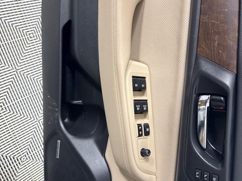 Used 2015 Subaru Outback 2.5i Limited image 11