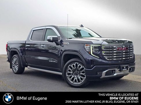 Used 2022 GMC Sierra 1500 Denali w/ Technology Package AWD/4WD image 1