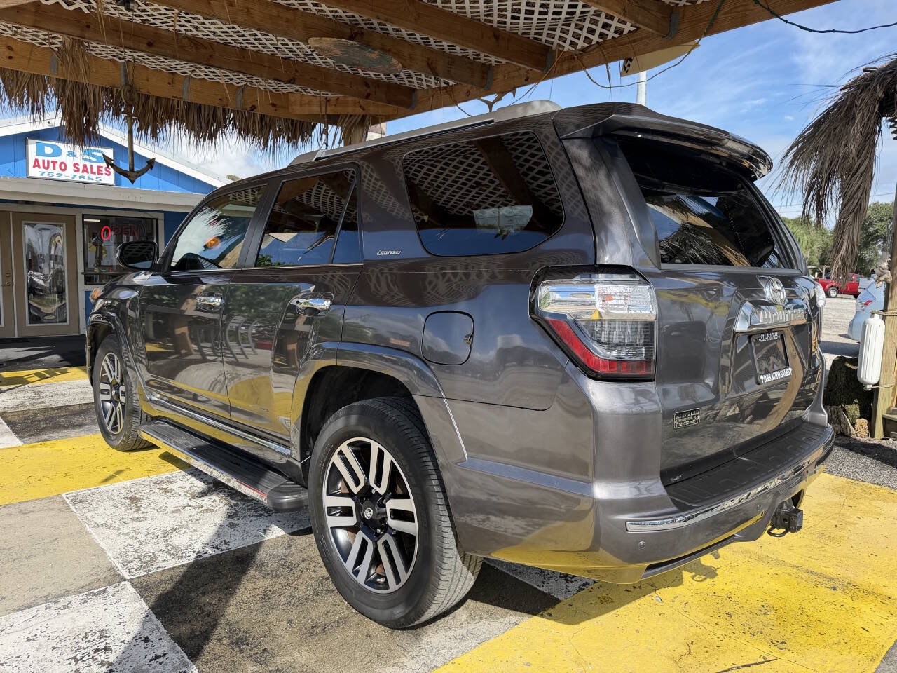 Used 2017 Toyota 4Runner Limited RWD image 8