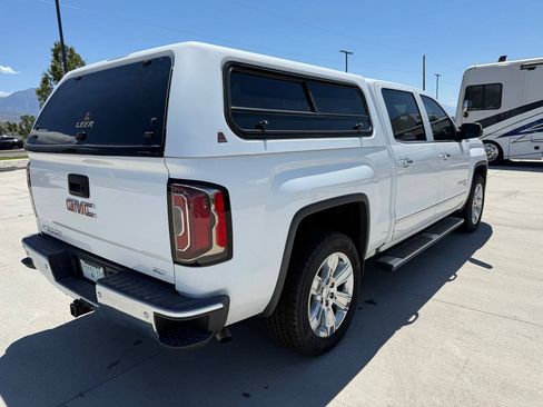 Used 2018 GMC Sierra 1500 SLT AWD/4WD image 3
