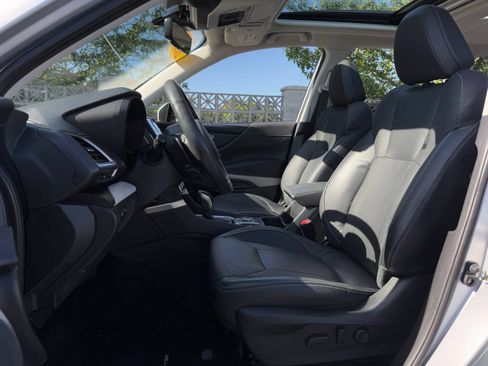 Used 2023 Subaru Forester Limited AWD/4WD image 11