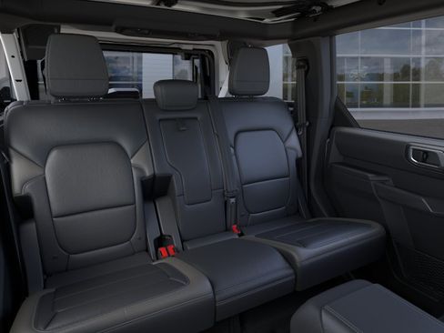 New 2026 Ford Bronco Outer Banks image 11