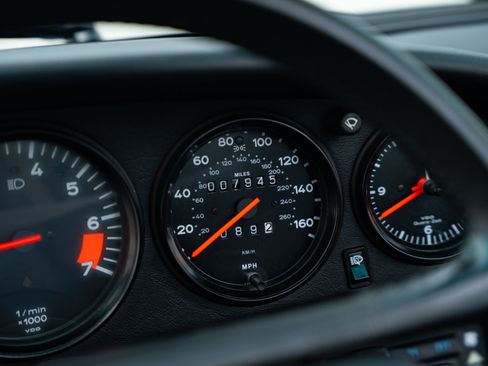 Used 1989 Porsche 911 Targa RWD image 20