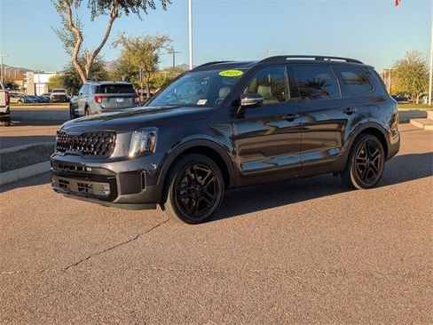 Used 2025 Kia Telluride SX Prestige X-Line image 2