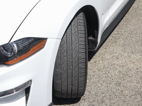 Used 2020 Ford Mustang Coupe w/ Equipment Group 101A RWD image 44