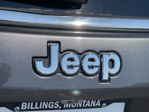 Used 2024 Jeep Compass Limited AWD/4WD image 7