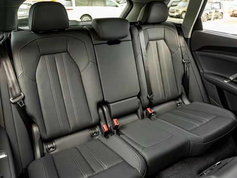 New 2025 Audi Q5 Premium Plus image 23